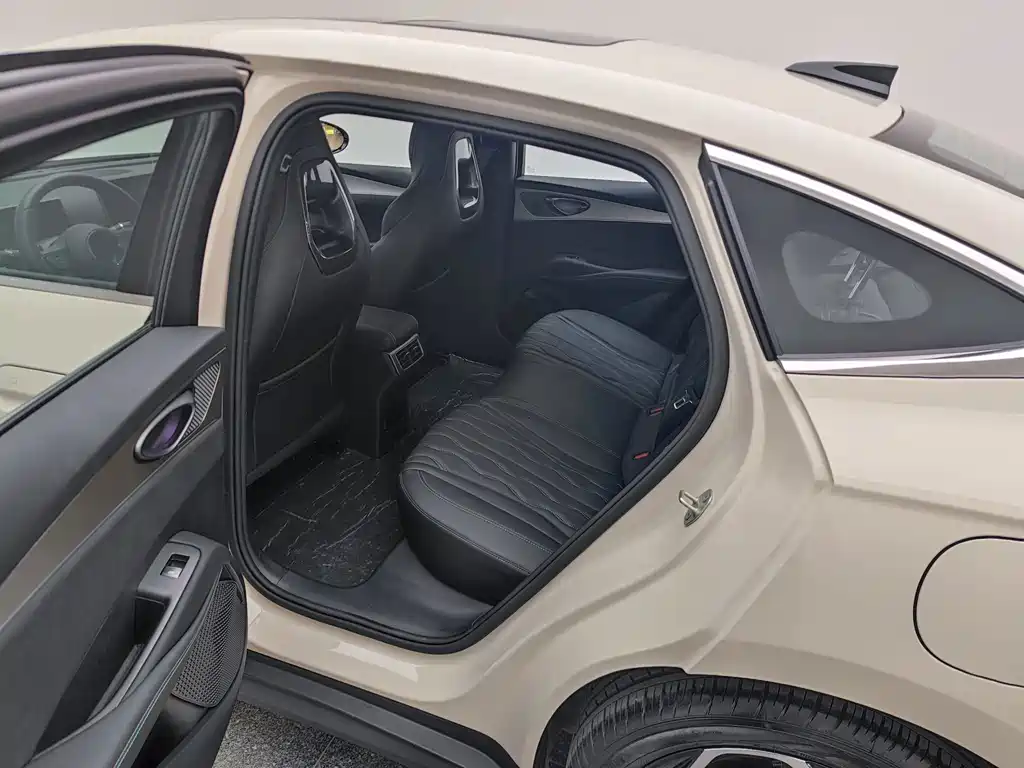 BYD Seal 06 — миниатюра 22