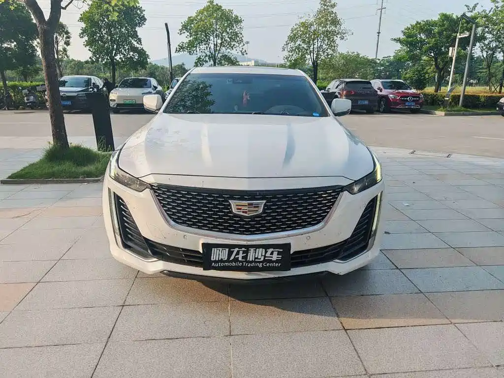 Cadillac CT5 — миниатюра 2
