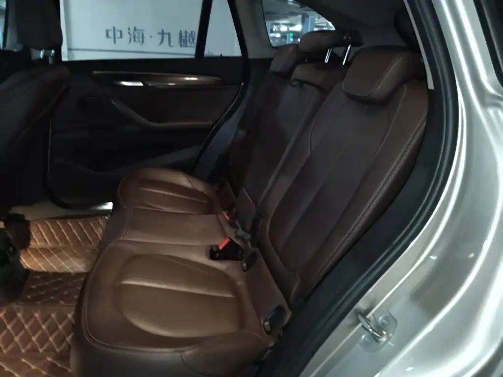 BMW X1 — миниатюра 13