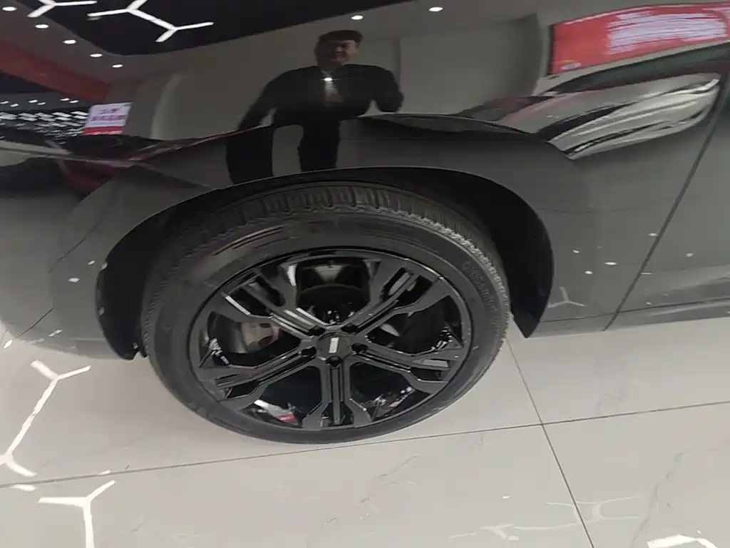 Wey Wey VV7 — миниатюра 23