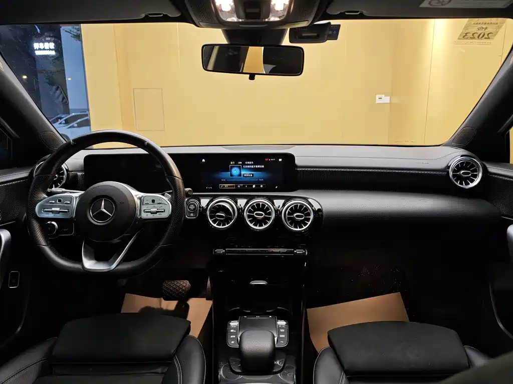 MERCEDES-BENZ A CLASS