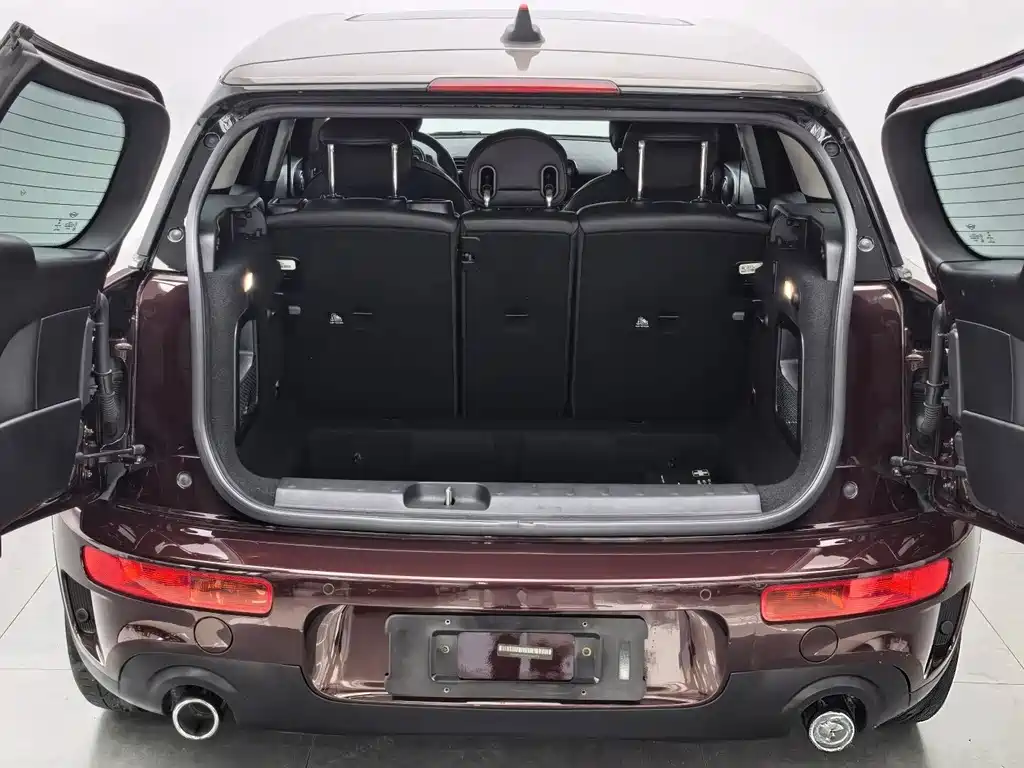 MINI Mini Clubman — миниатюра 9