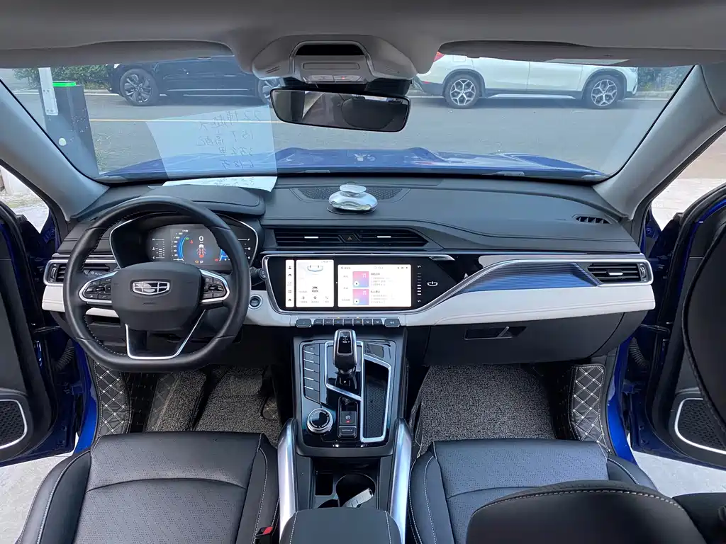 Geely Boyue — миниатюра 13