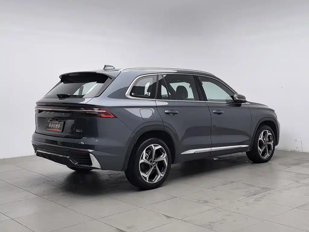 Geely Xingyue L — миниатюра 2