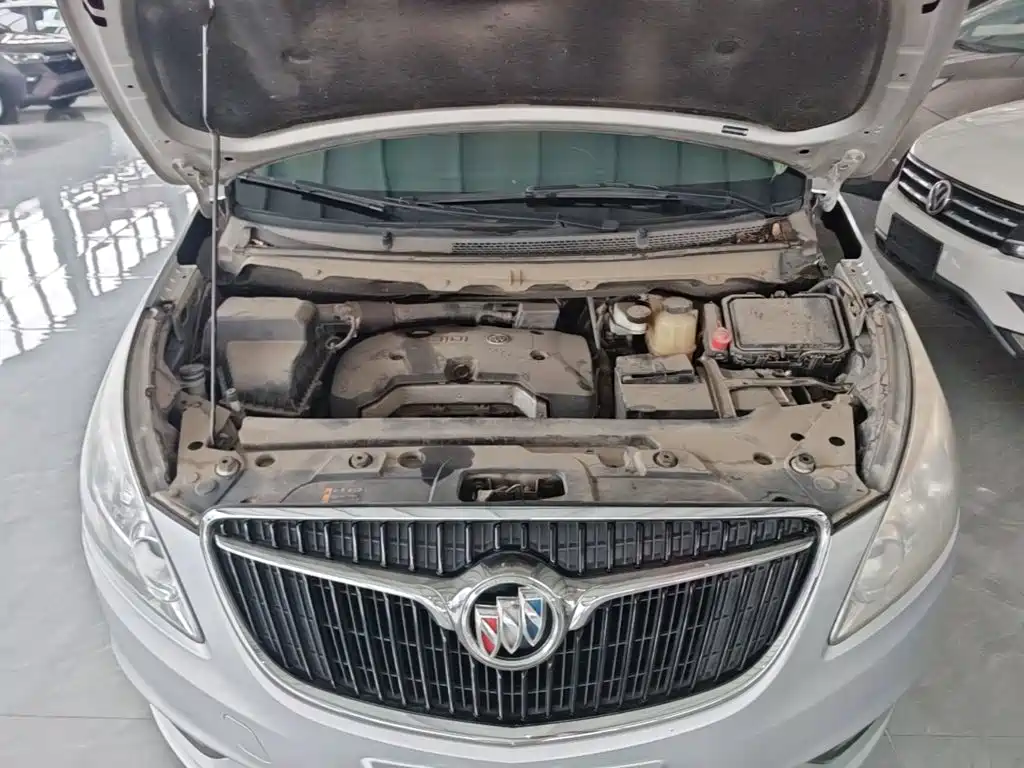 Buick GL8 — миниатюра 20