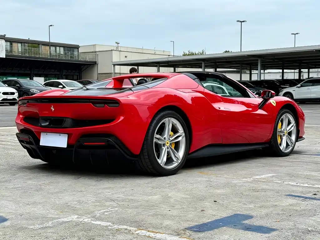 Ferrari 296 2022 3.0T V6 GTS