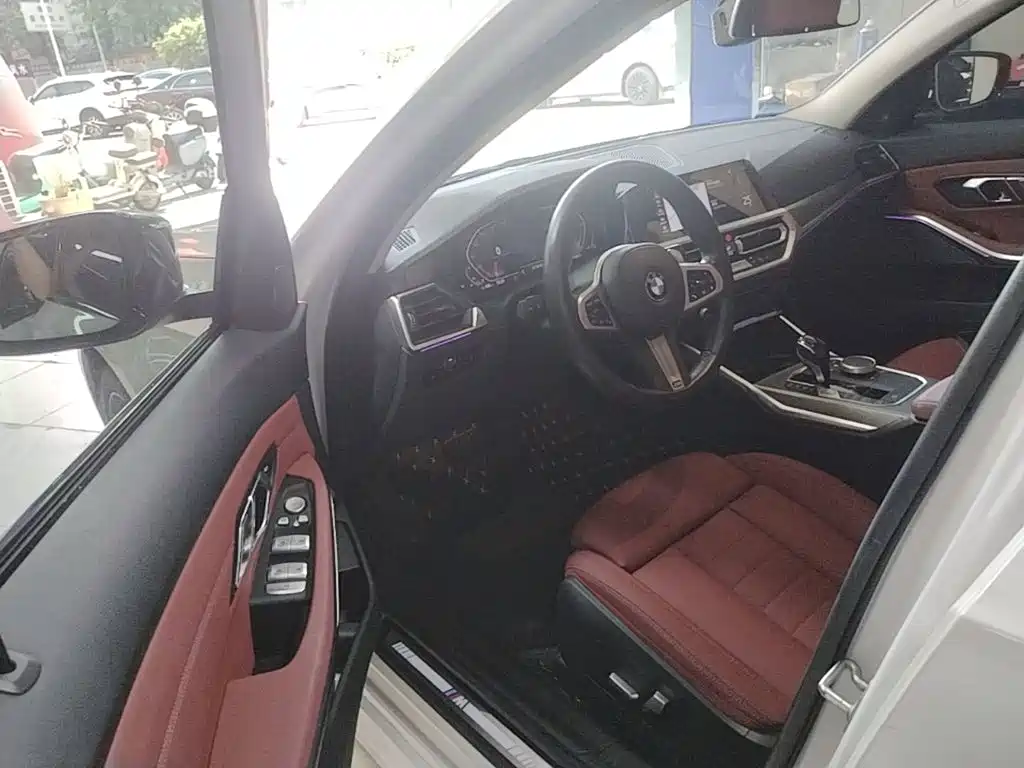 BMW 3 Series — миниатюра 16
