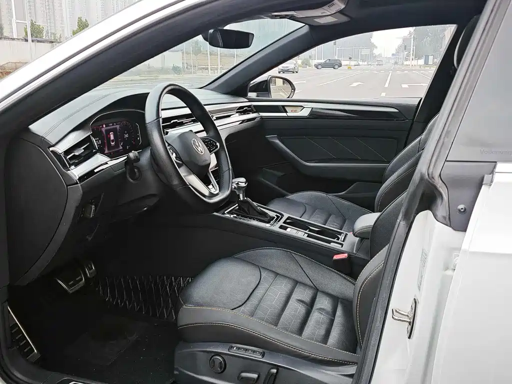 Volkswagen CC — миниатюра 6