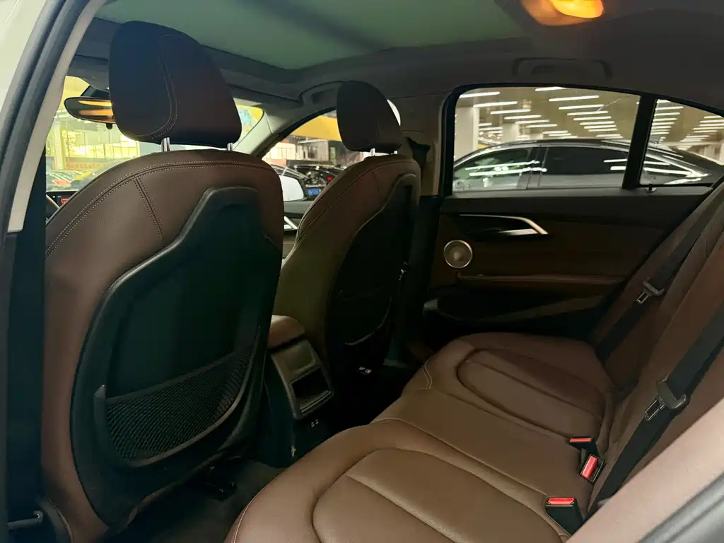 BMW 1 Series — миниатюра 11