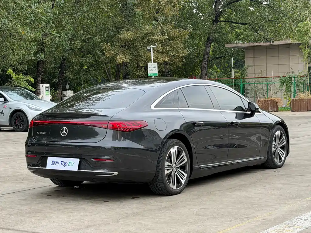 Mercedes-Benz EQS — миниатюра 8