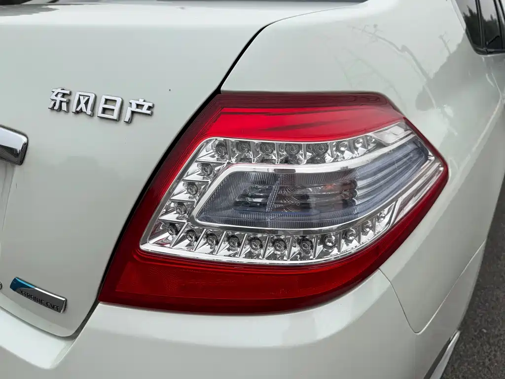 Nissan Teana — миниатюра 10
