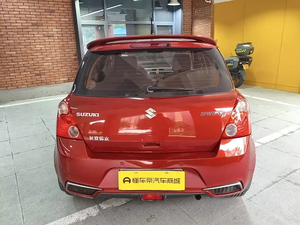 Suzuki Swift — миниатюра 8