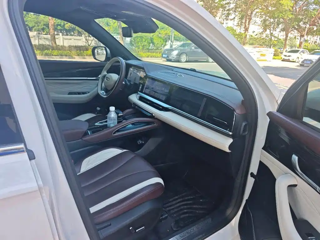 Geely Xingyue L — миниатюра 8