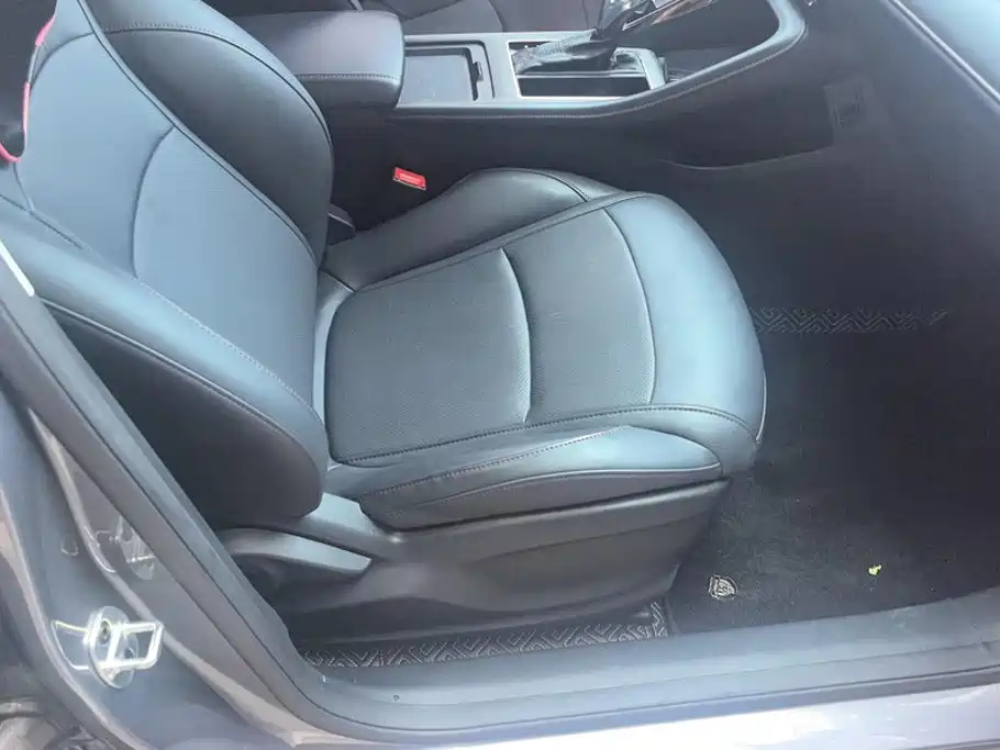 Roewe i5 2023 1.5L CVT