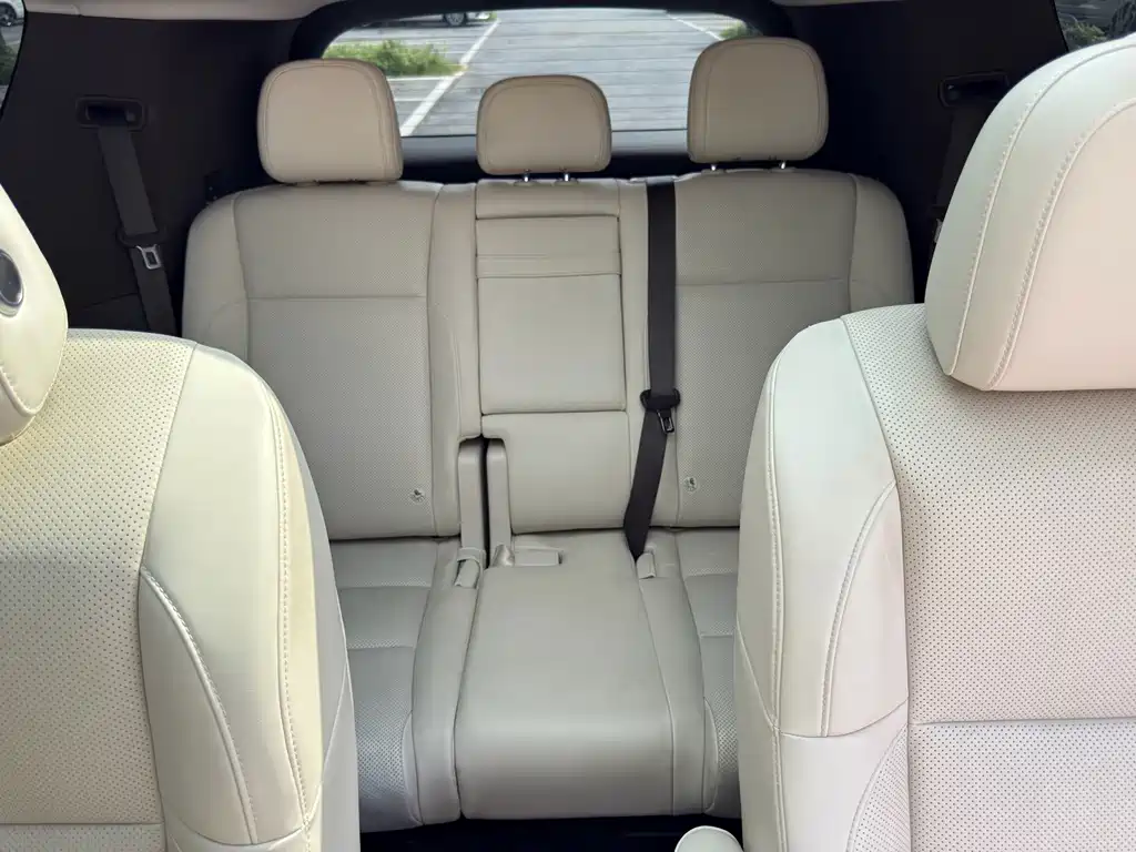 Li Auto Li MEGA — миниатюра 21