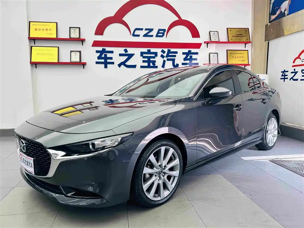Mazda 3 Axela 2021
