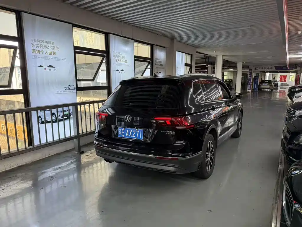 Volkswagen Tiguan L — миниатюра 7