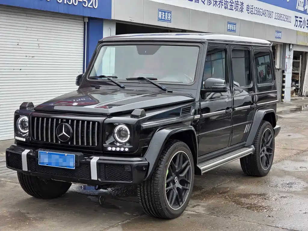 Mercedes-Benz G-Class