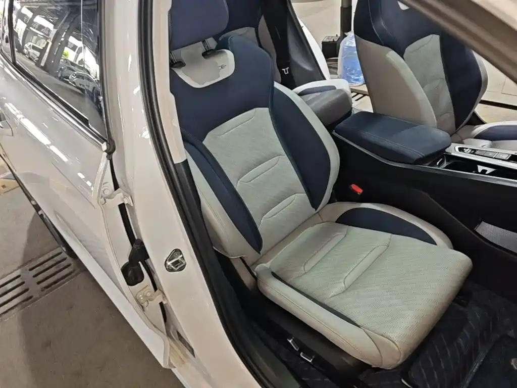 Geely Xingrui — миниатюра 25