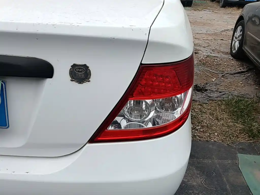 BYD F3 — миниатюра 8