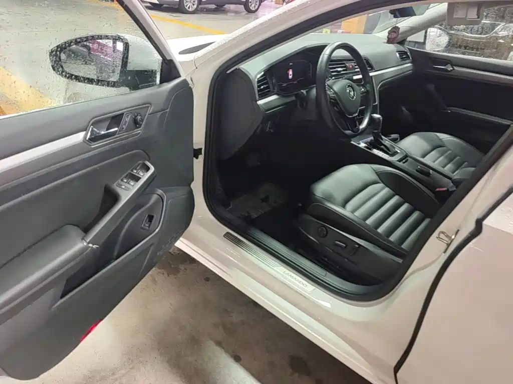Volkswagen Lamando — миниатюра 16