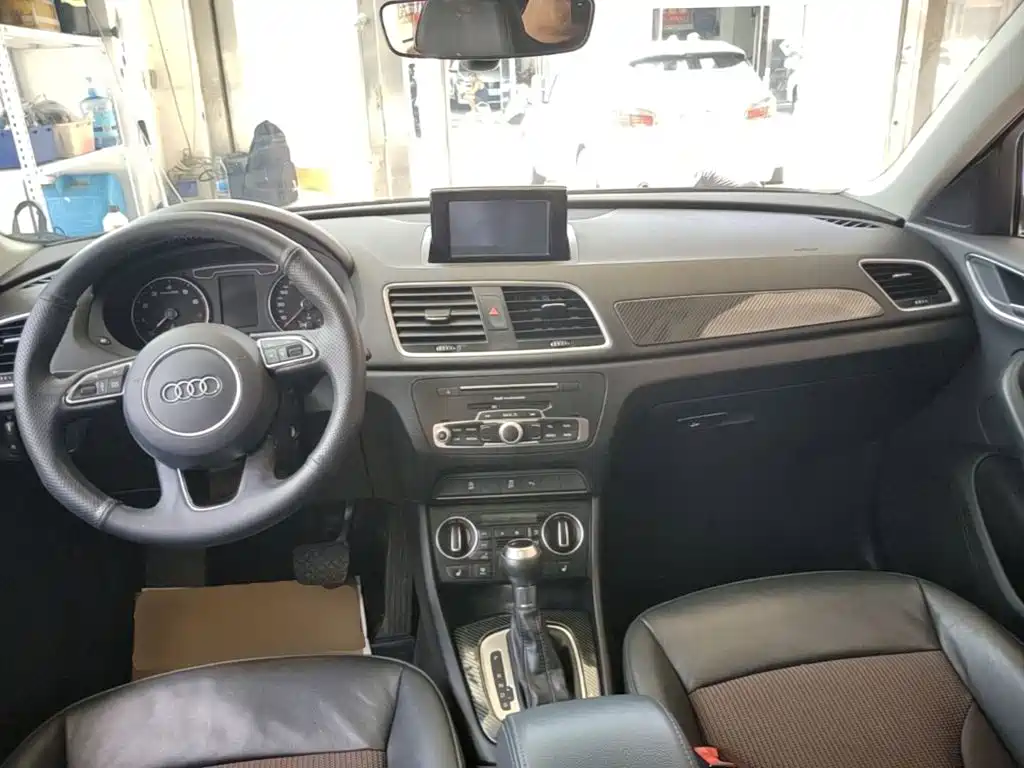 Audi Q3 2017 35 TFSI Fashion