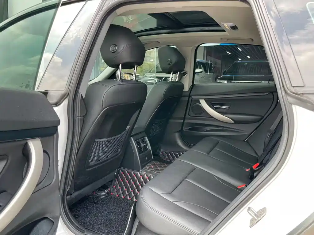 BMW 3 Series GT — миниатюра 11