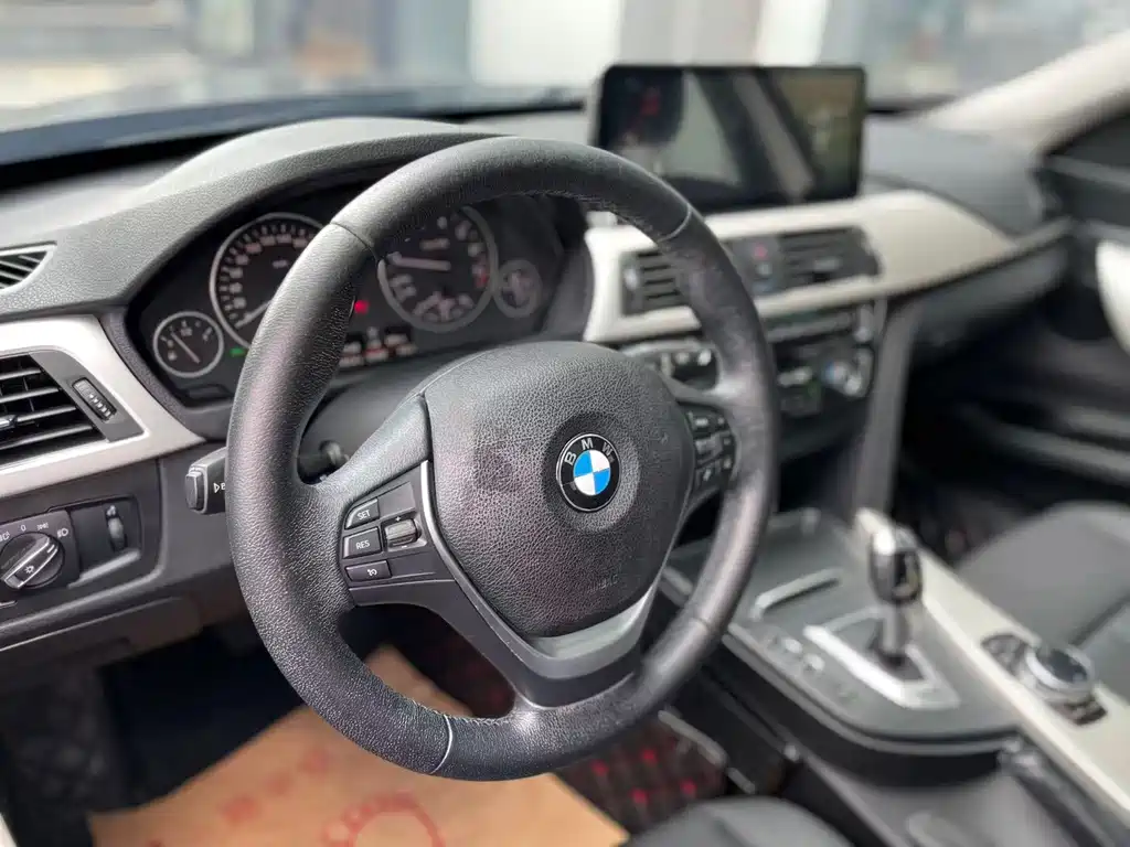 BMW 3 Series GT — миниатюра 14