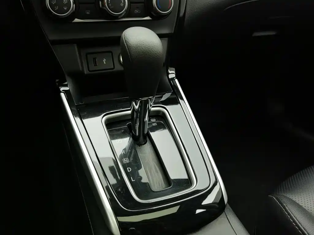 Nissan Sylphy — миниатюра 13