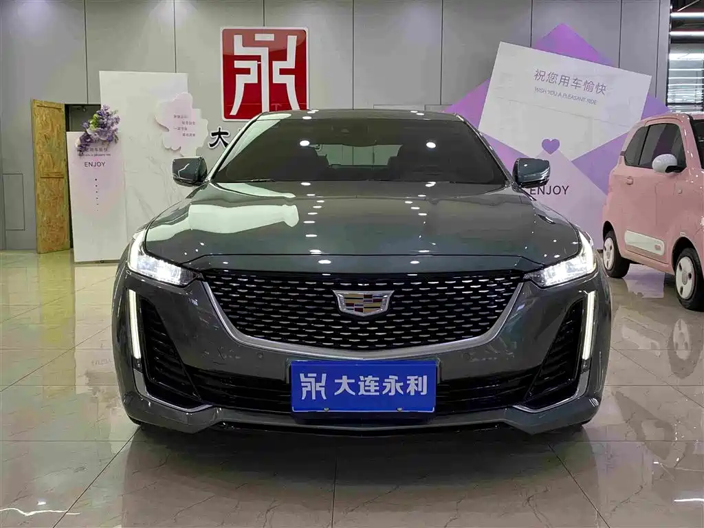 Cadillac CT5 — миниатюра 2