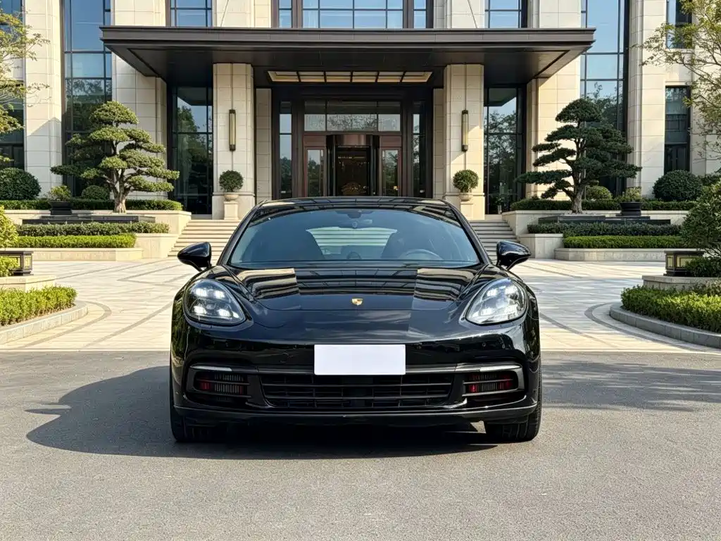 Porsche Panamera — миниатюра 2