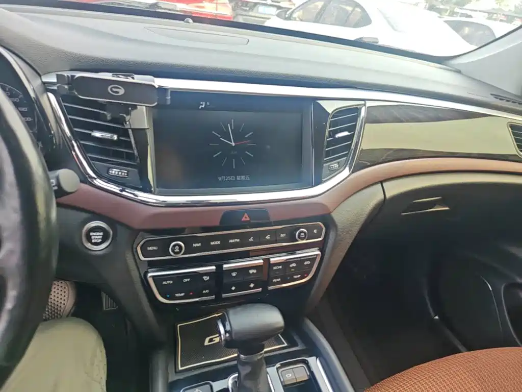 GAC Motor Trumpchi GS8 — миниатюра 13