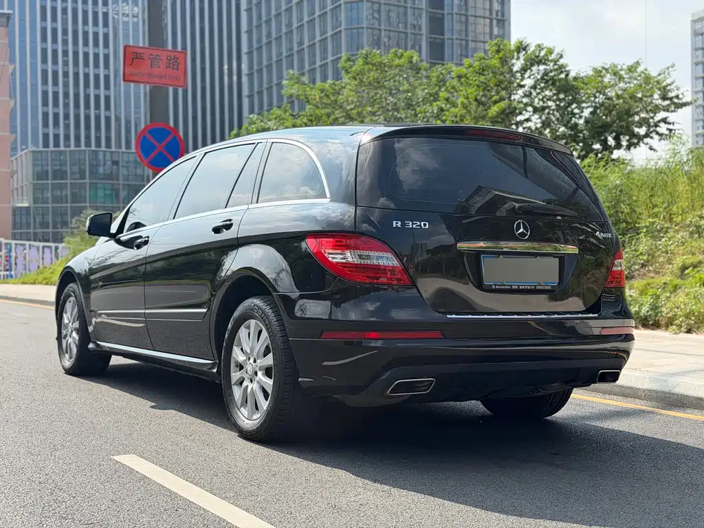 Mercedes-Benz R-Class — миниатюра 15