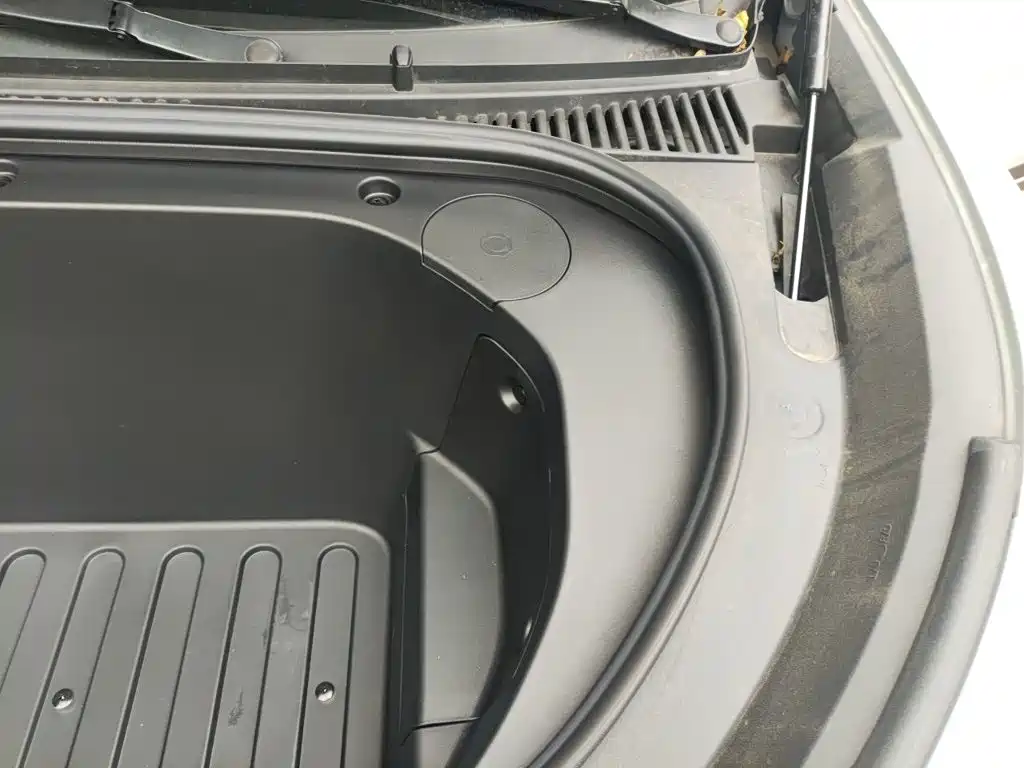 BYD Sealion 05 EV — миниатюра 21