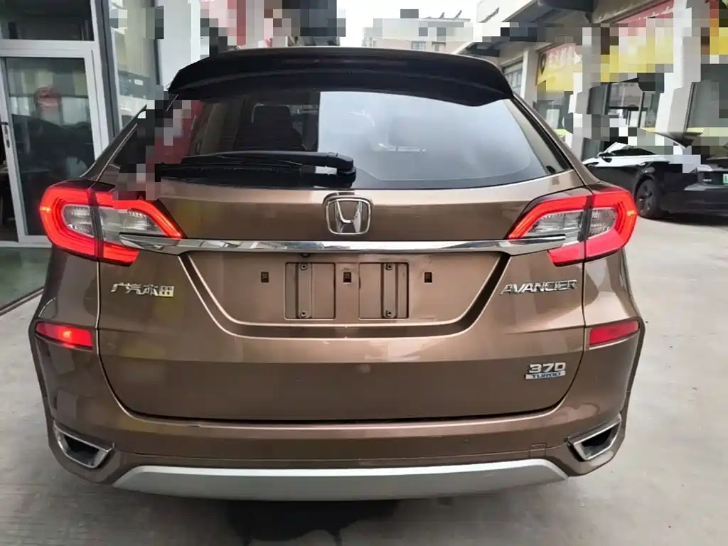 Honda Avancier — миниатюра 6
