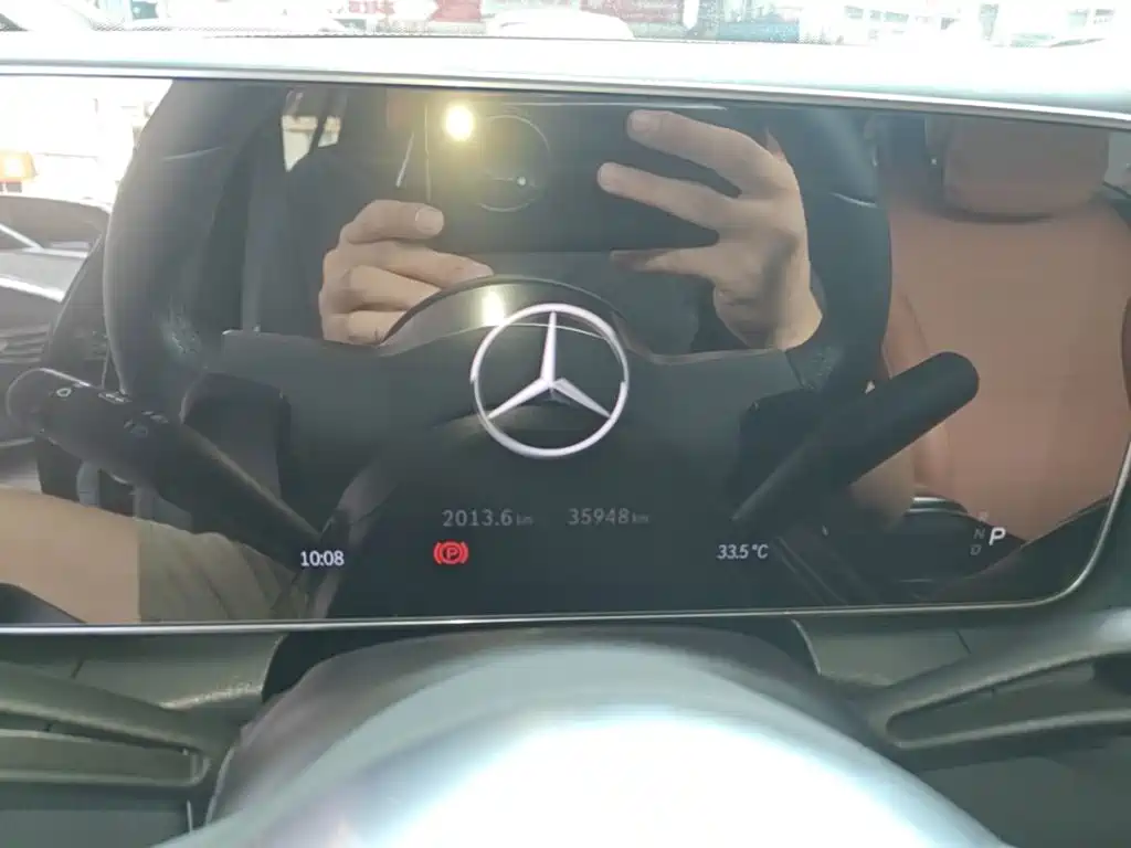 Mercedes-Benz GLC — миниатюра 12