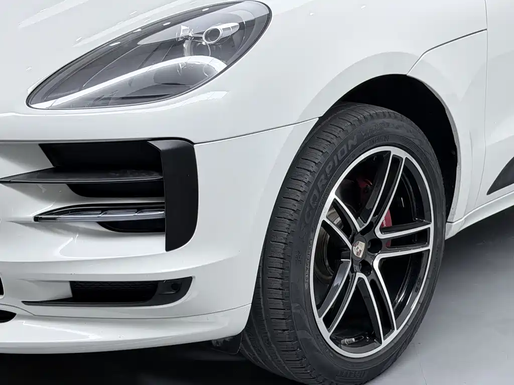 Porsche Macan — миниатюра 12