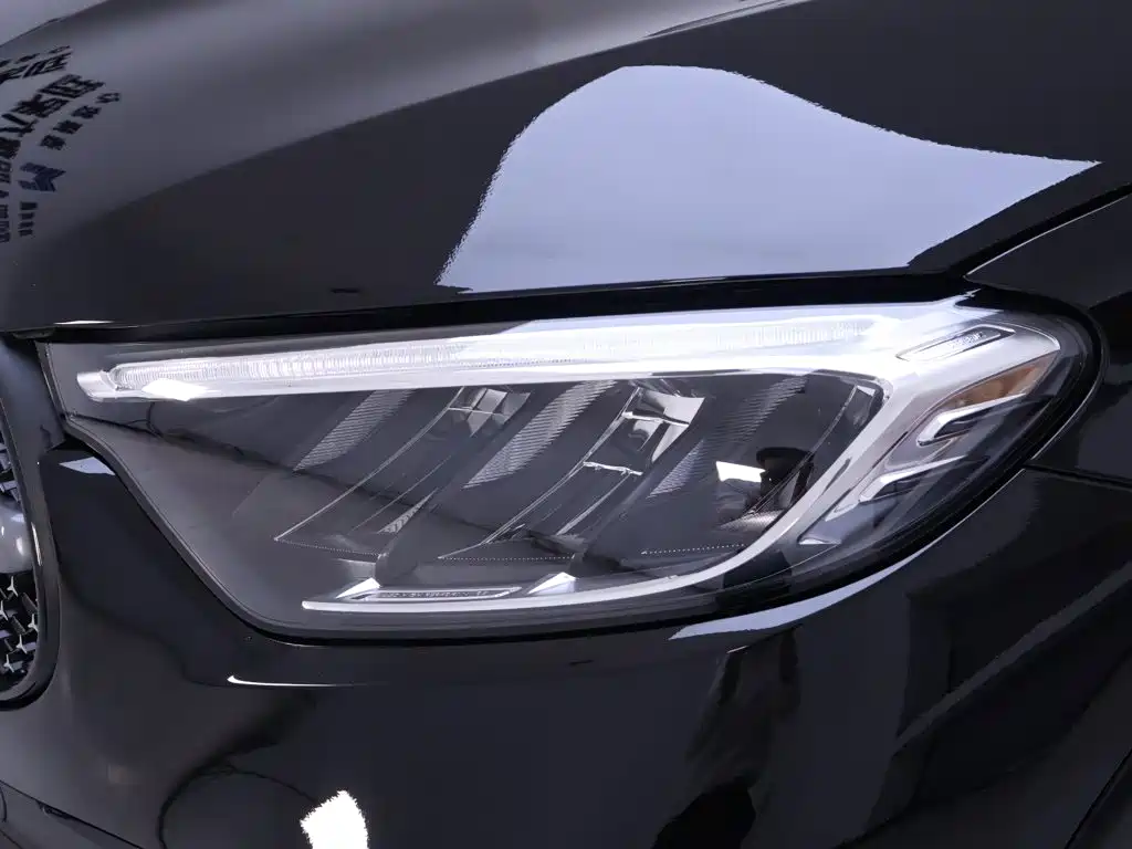 Mercedes-Benz GLC — миниатюра 4