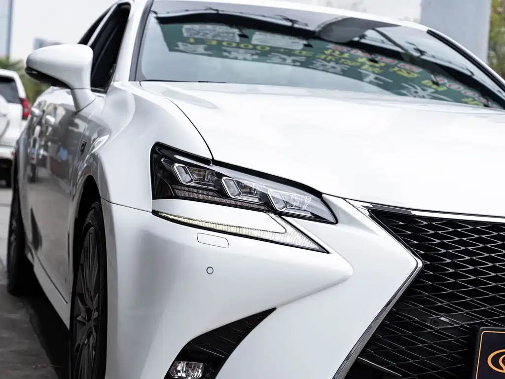 Lexus GS — миниатюра 6