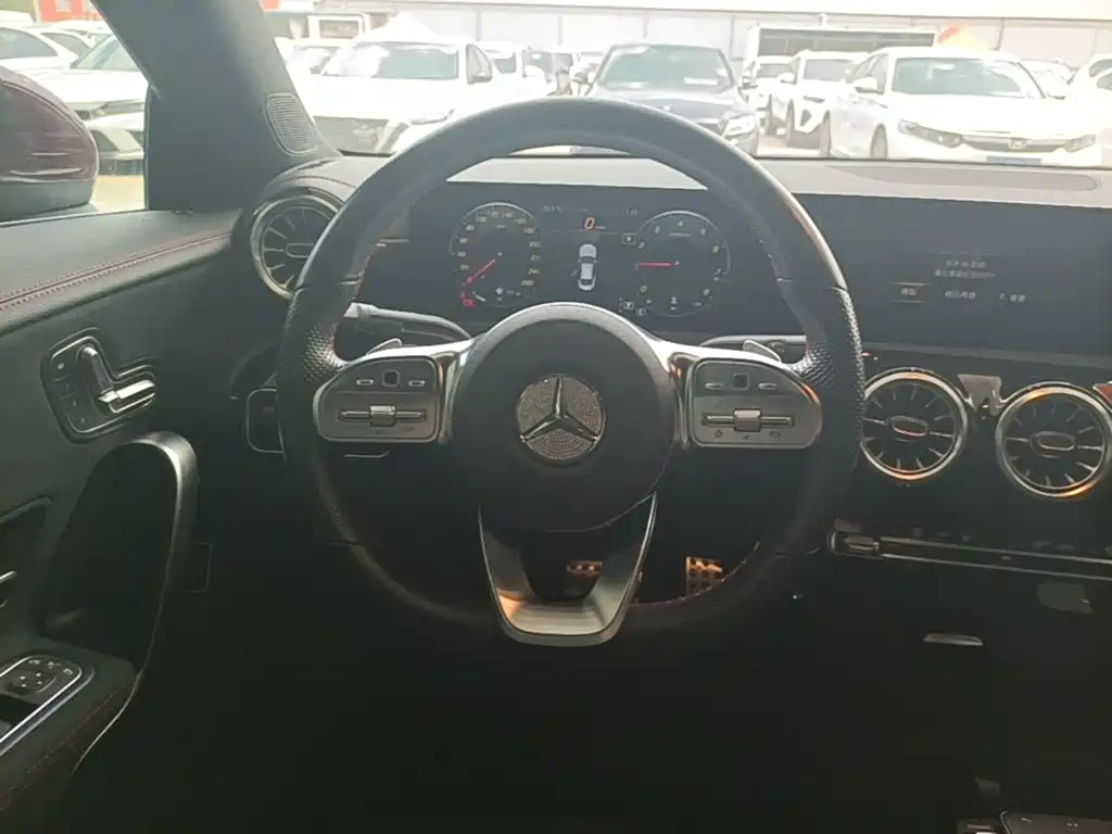 Mercedes-Benz CLA (Import) — миниатюра 11