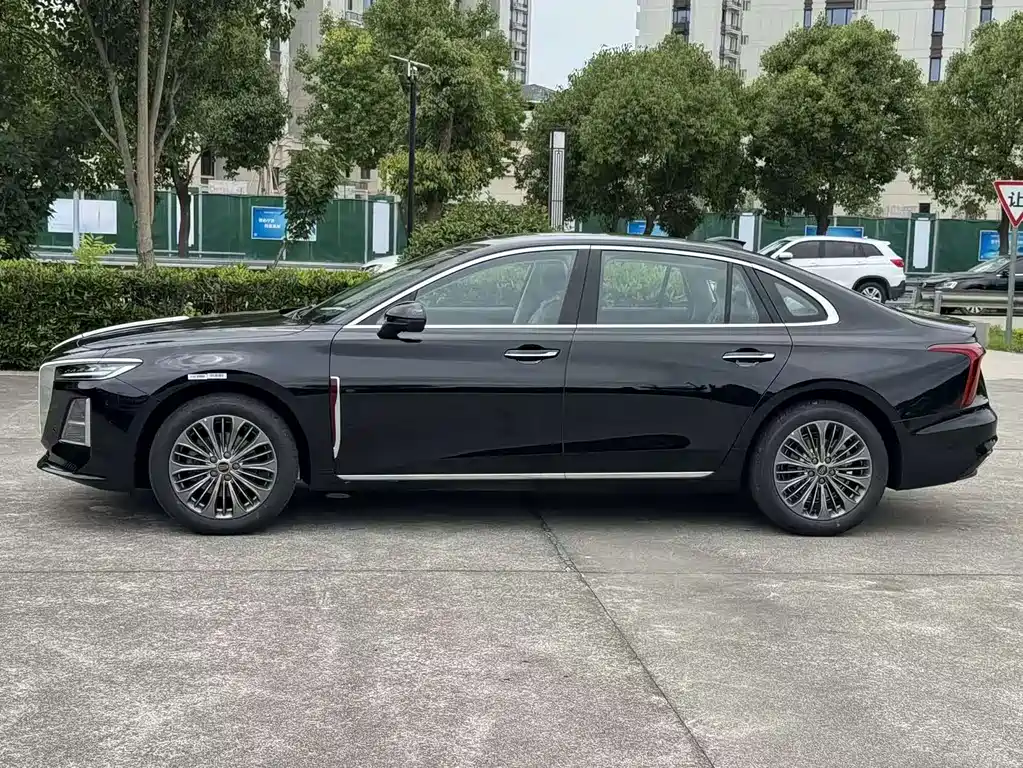Hongqi Hongqi H5 — миниатюра 3