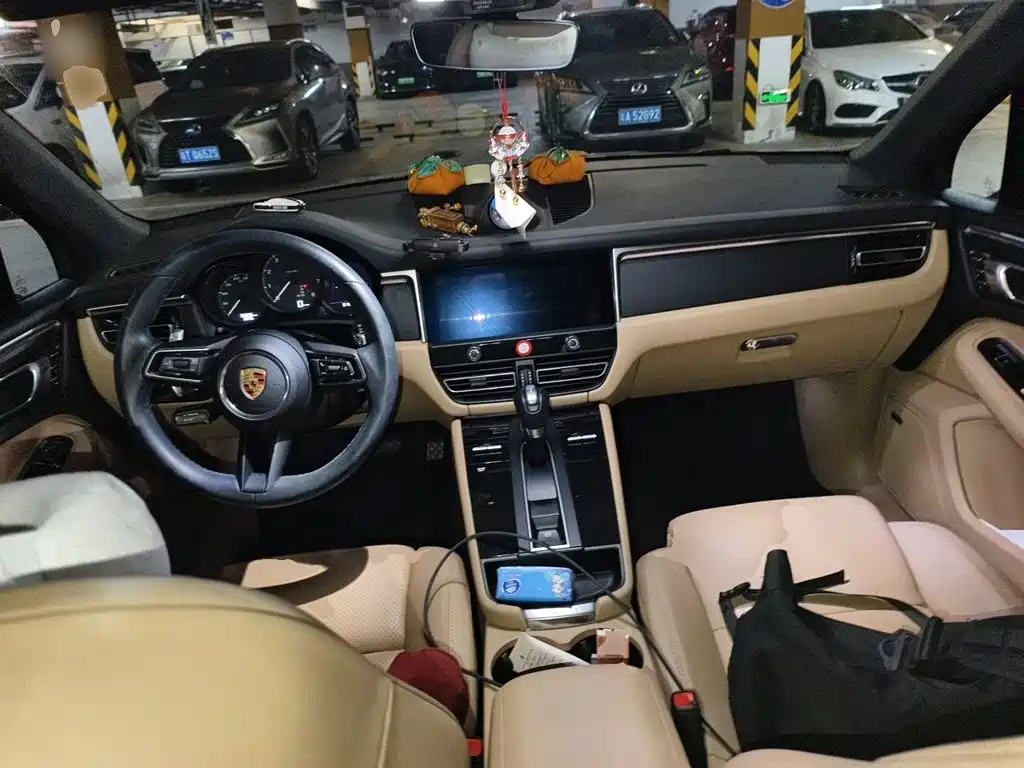 Porsche Macan — миниатюра 5