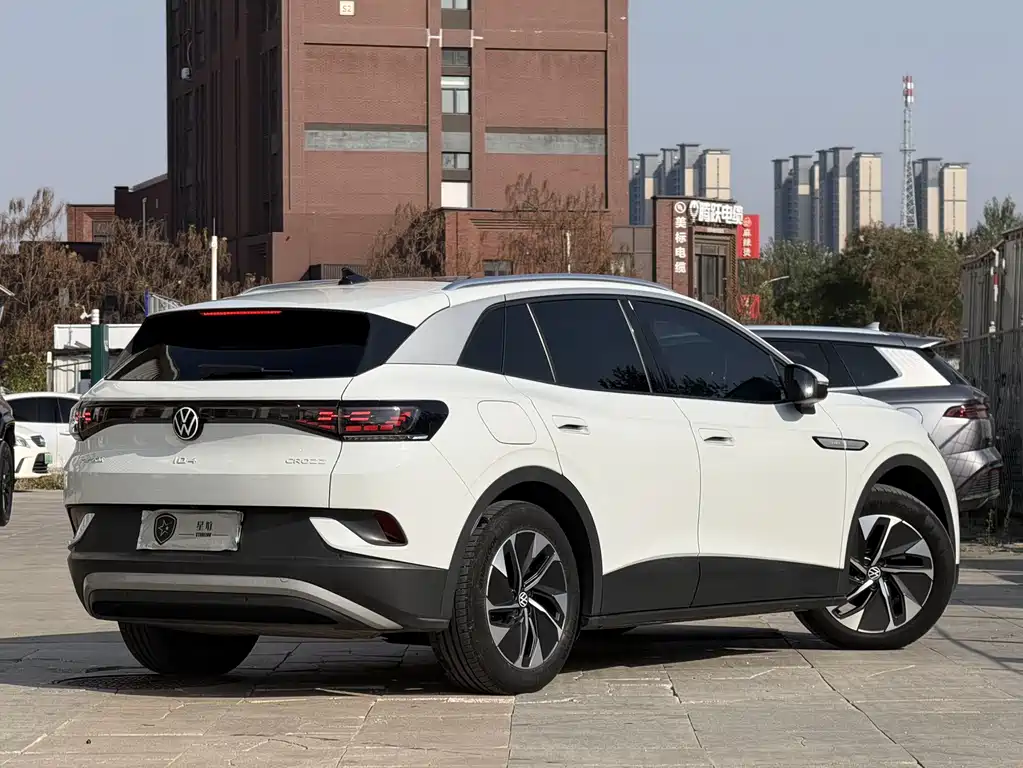 Volkswagen ID.4 Crozz — миниатюра 5