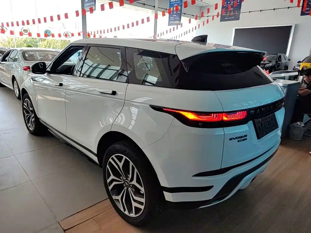 Land Rover Evoque — миниатюра 5