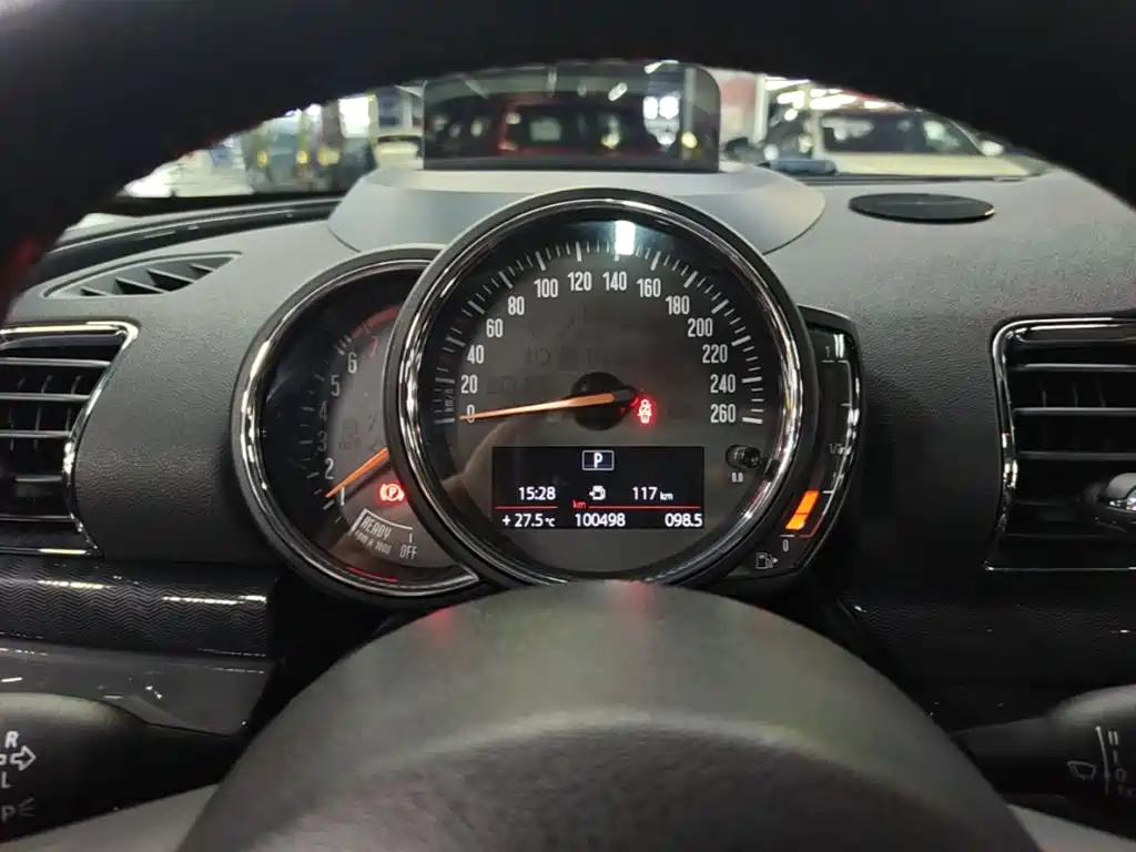 MINI Mini Clubman — миниатюра 12
