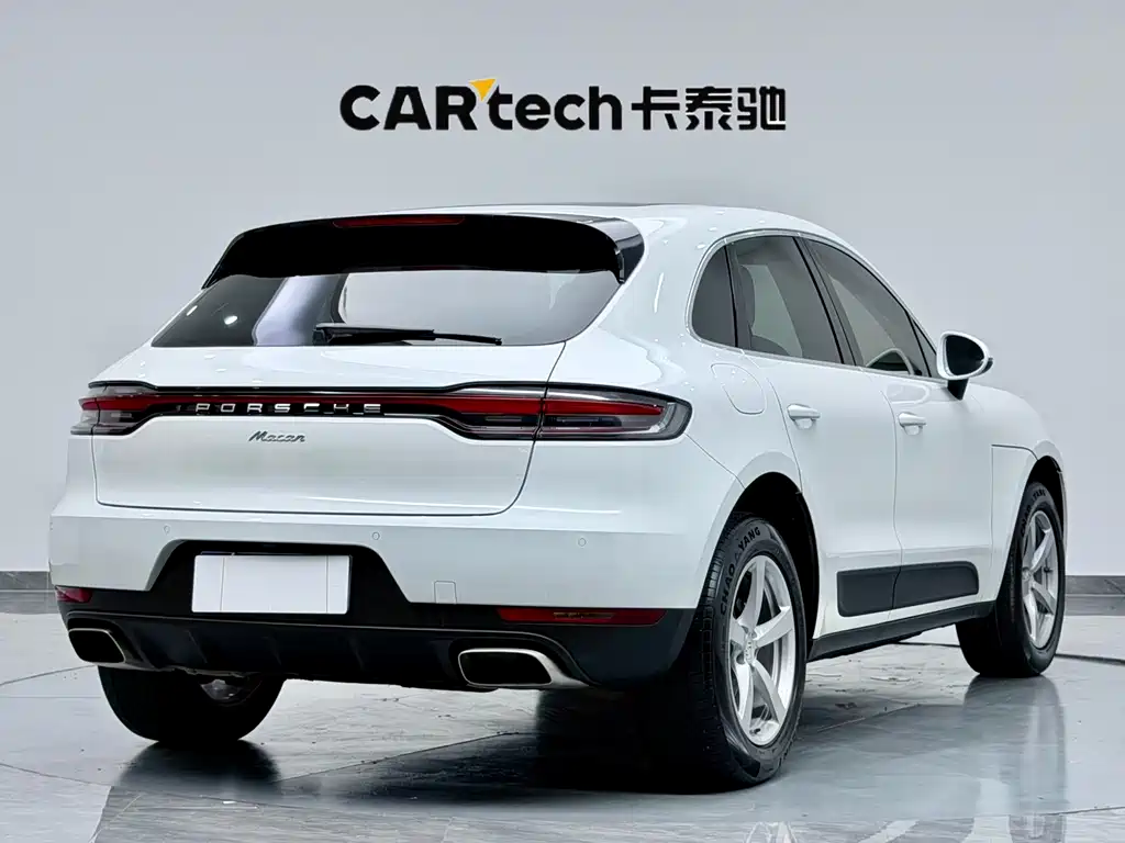 Porsche Macan — миниатюра 8