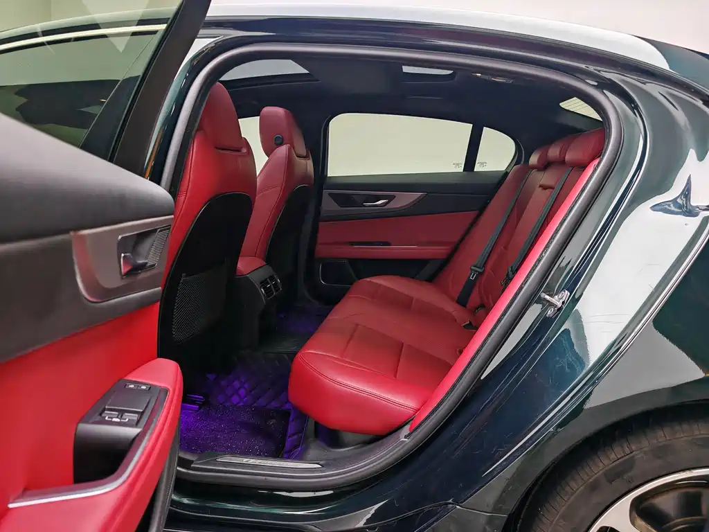 Jaguar XEL — миниатюра 17