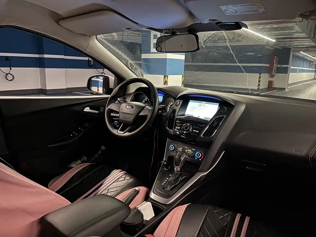 Ford Focus — миниатюра 9