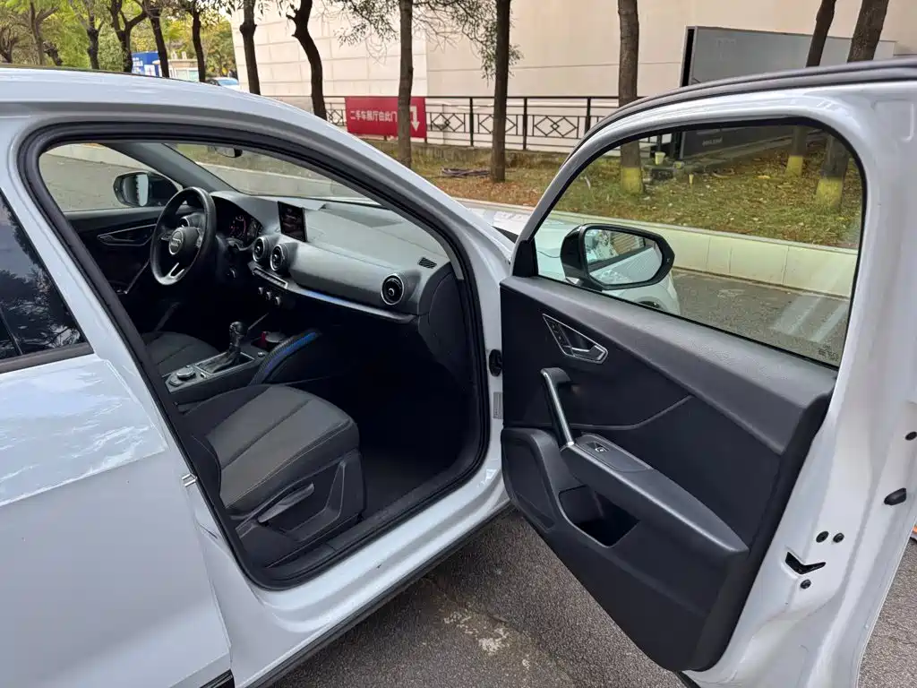 Audi Q2L — миниатюра 22