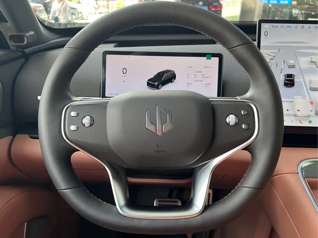 Leapmotor Leapmotor D19 — миниатюра 11